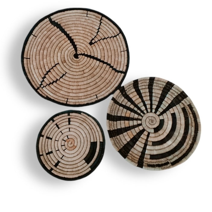 Decorative Wall Plates (set)